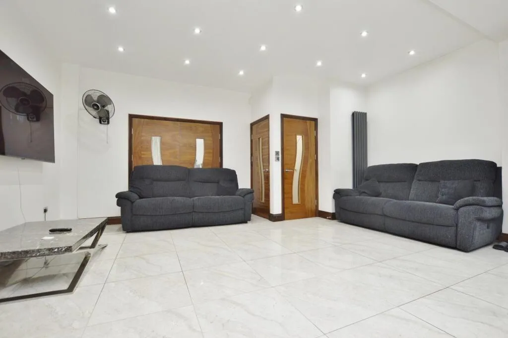 3 bedroom house for rent