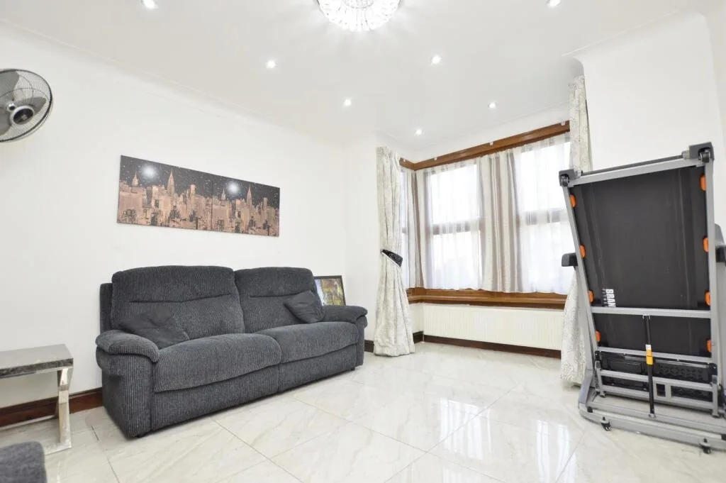 3 bedroom house for rent