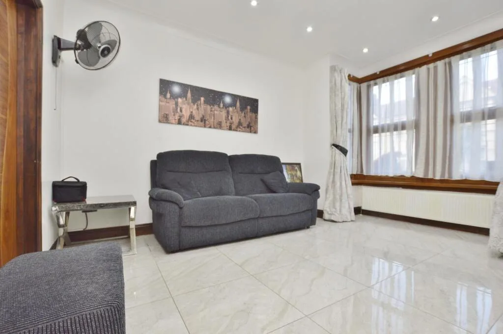 3 bedroom house for rent