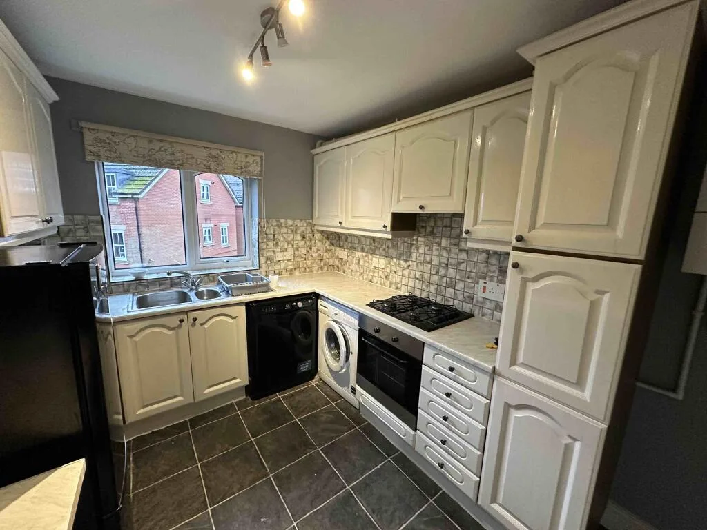 2 bedroom flat for rent