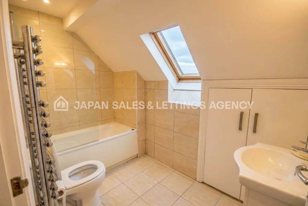 Studio flat for rent