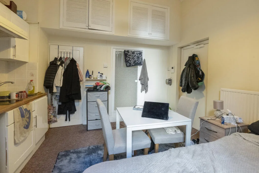 Studio flat for rent