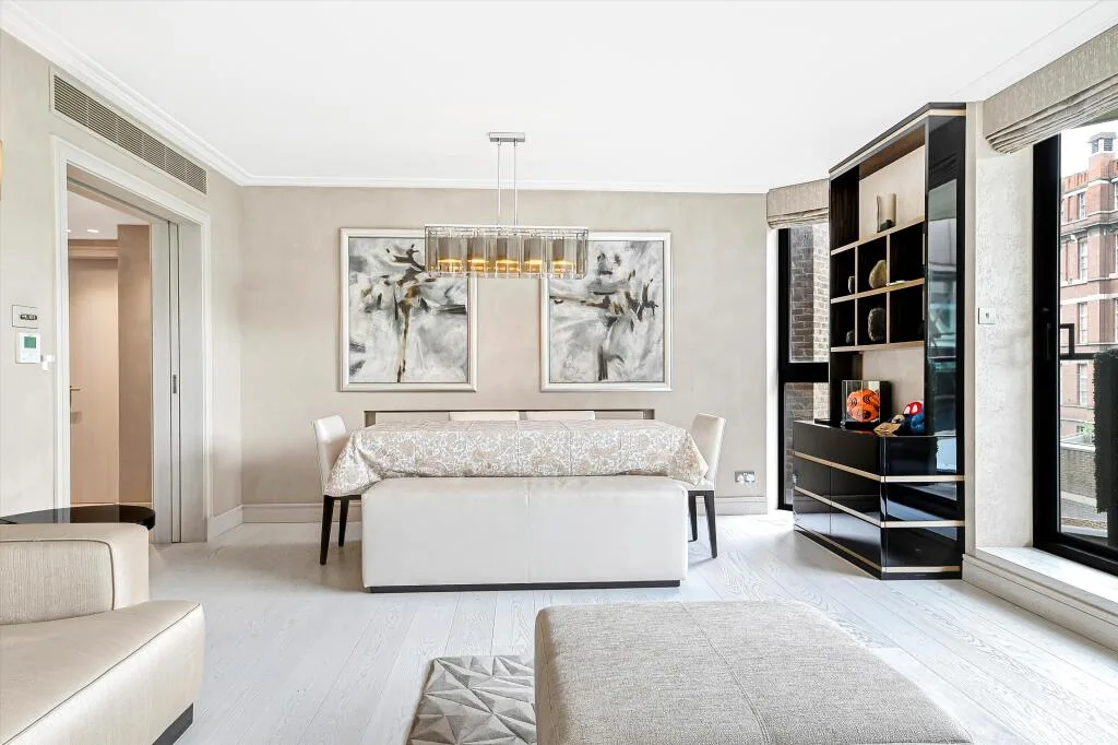 3 bedroom flat for rent