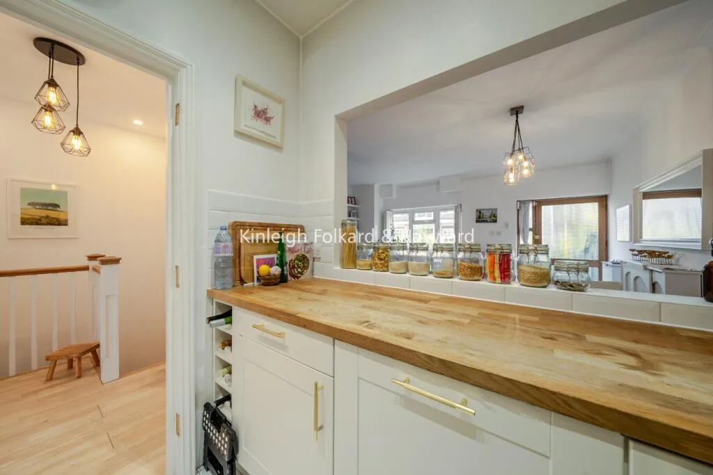 2 bedroom terraced house for rent