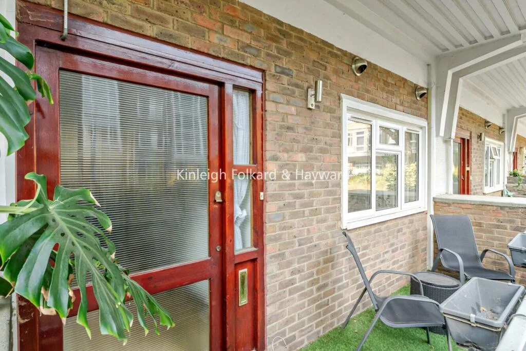 2 bedroom terraced house for rent