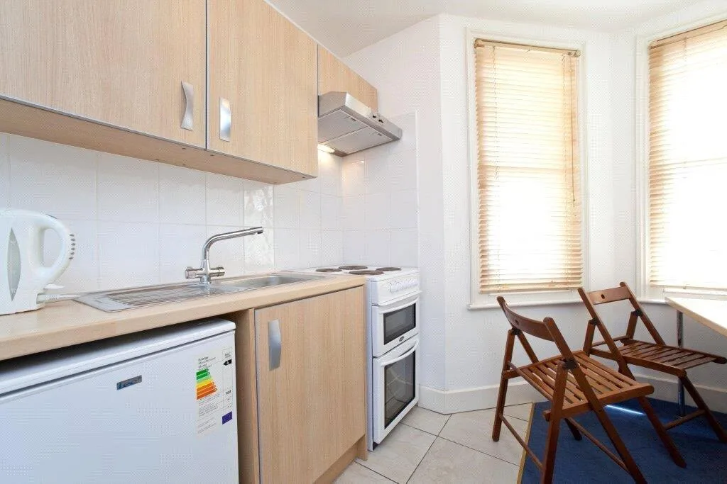 Studio apartment for rent