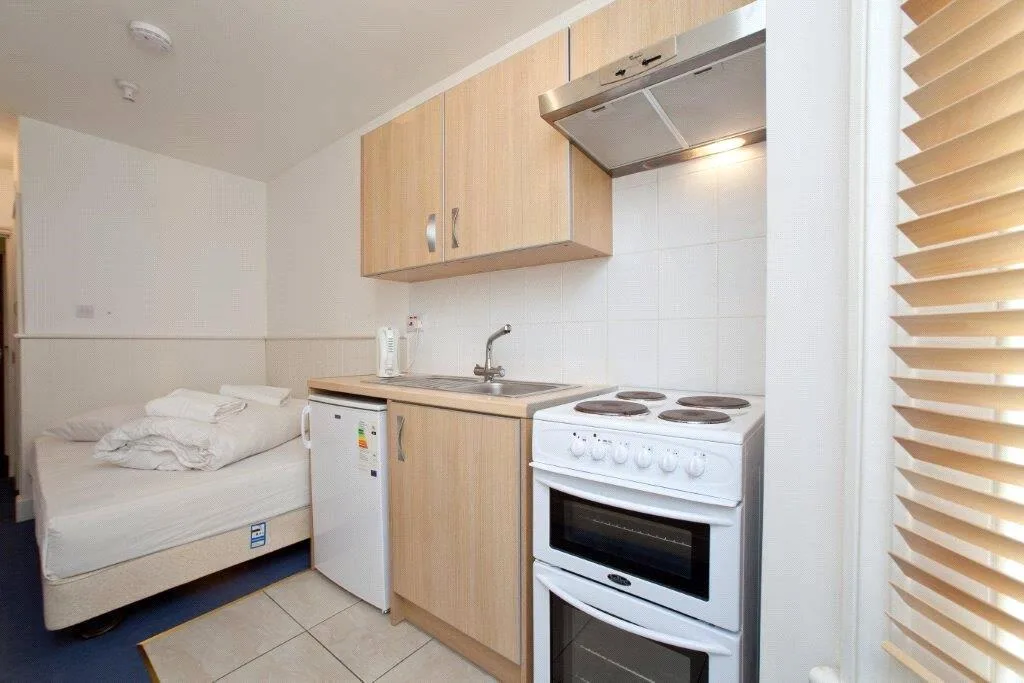 Studio apartment for rent