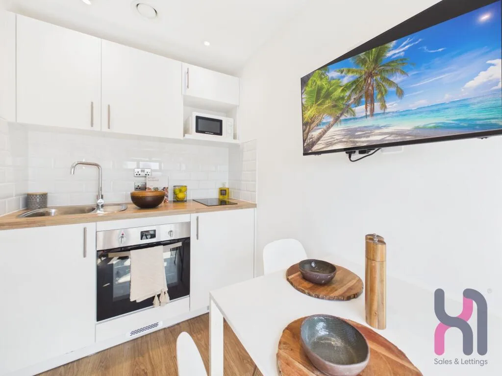 Studio flat for rent
