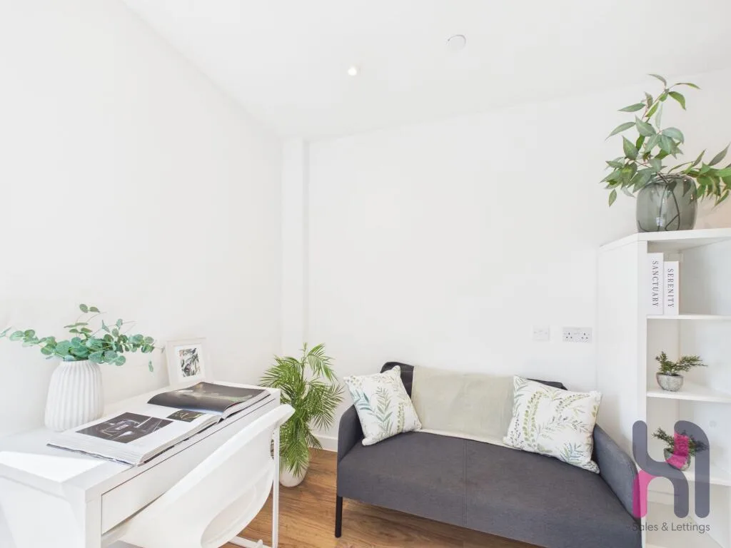 Studio flat for rent