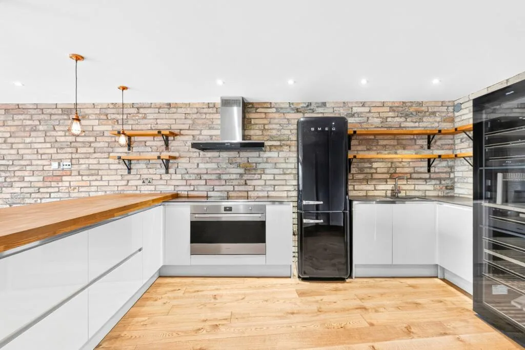 2 bedroom property for rent