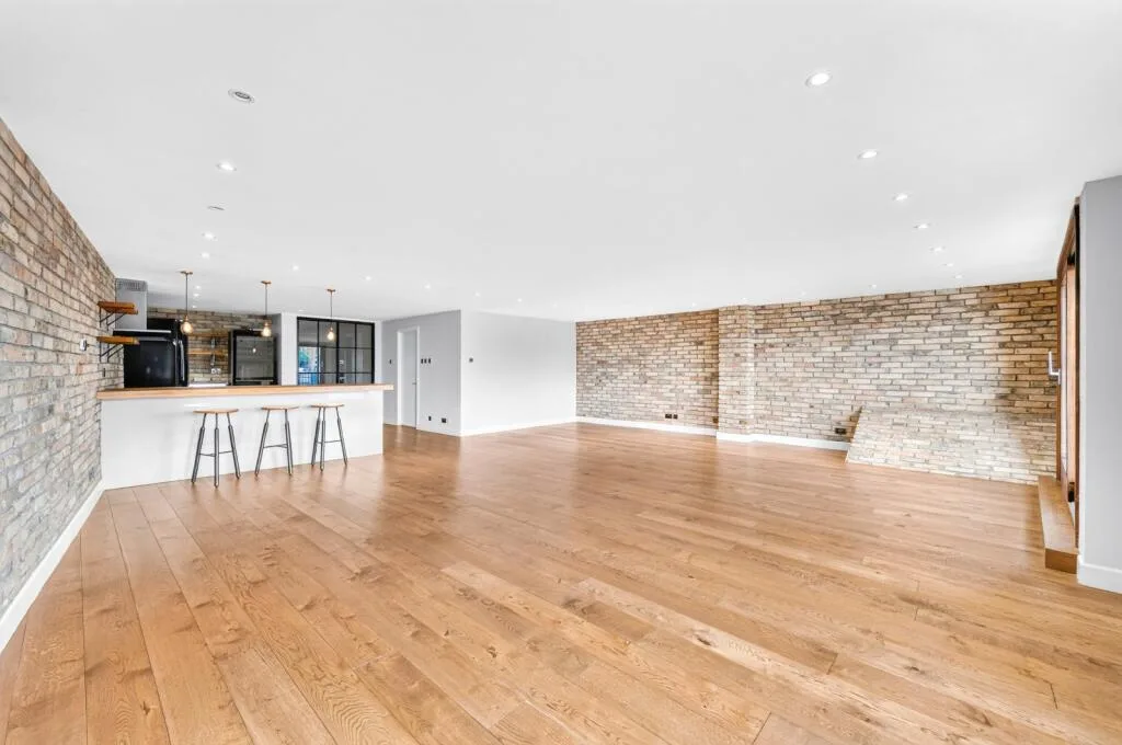 2 bedroom property for rent