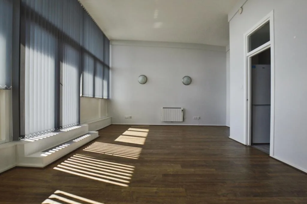 2 bedroom house for rent