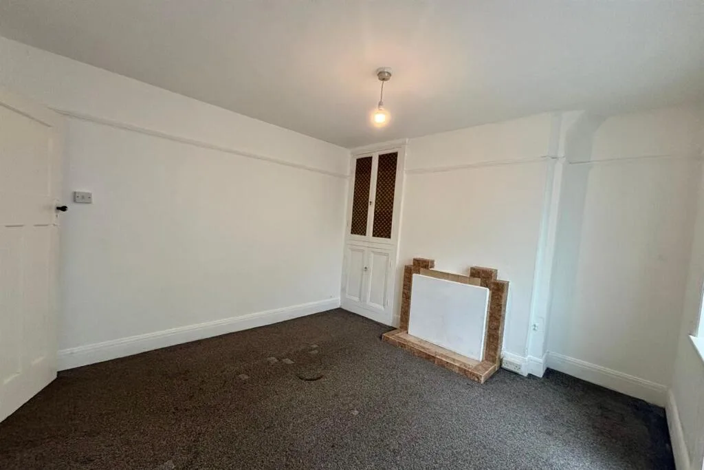 4 bedroom house for rent