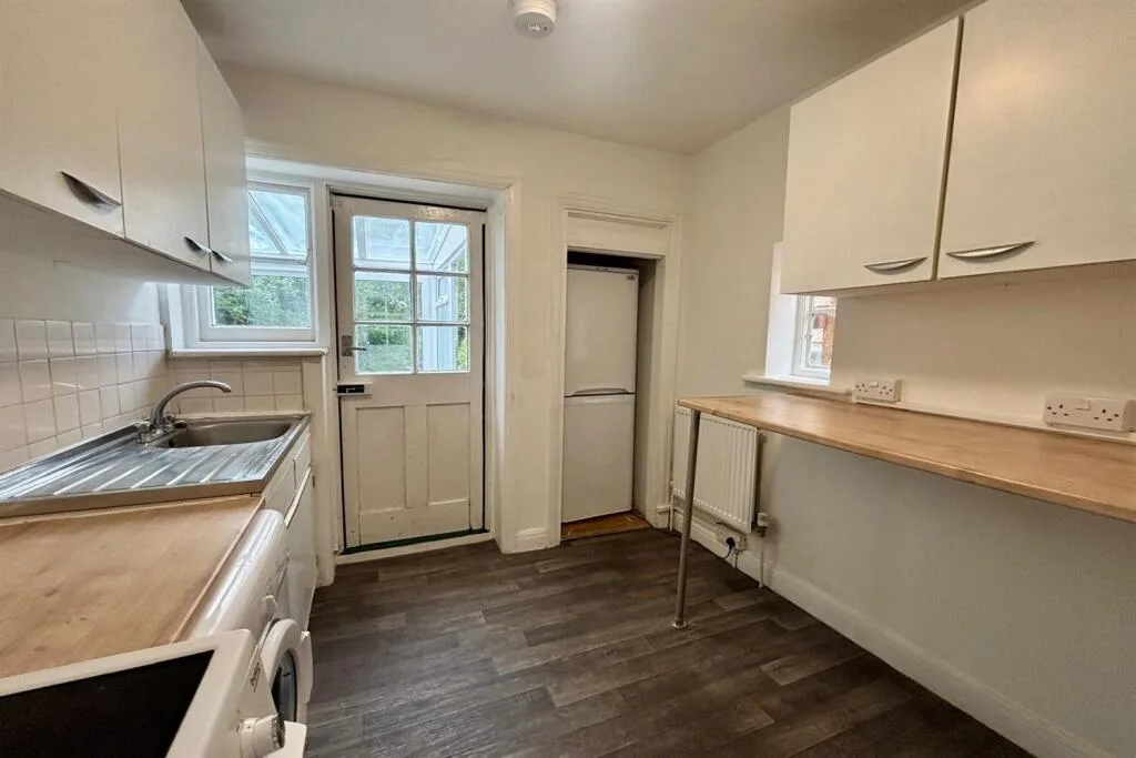 4 bedroom house for rent