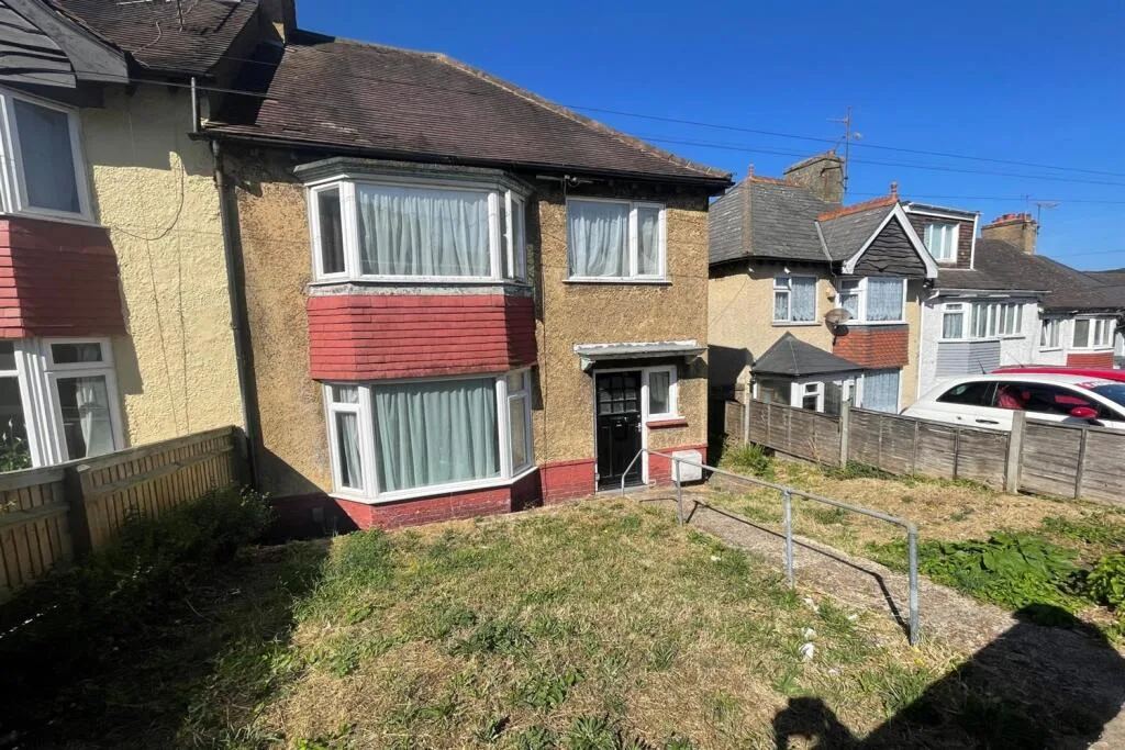 4 bedroom house for rent