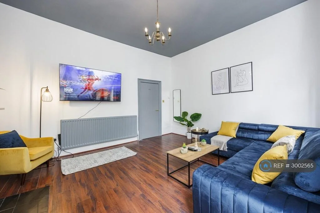 2 bedroom flat for rent