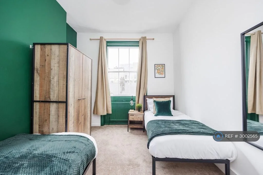 2 bedroom flat for rent