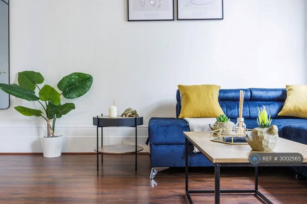2 bedroom flat for rent