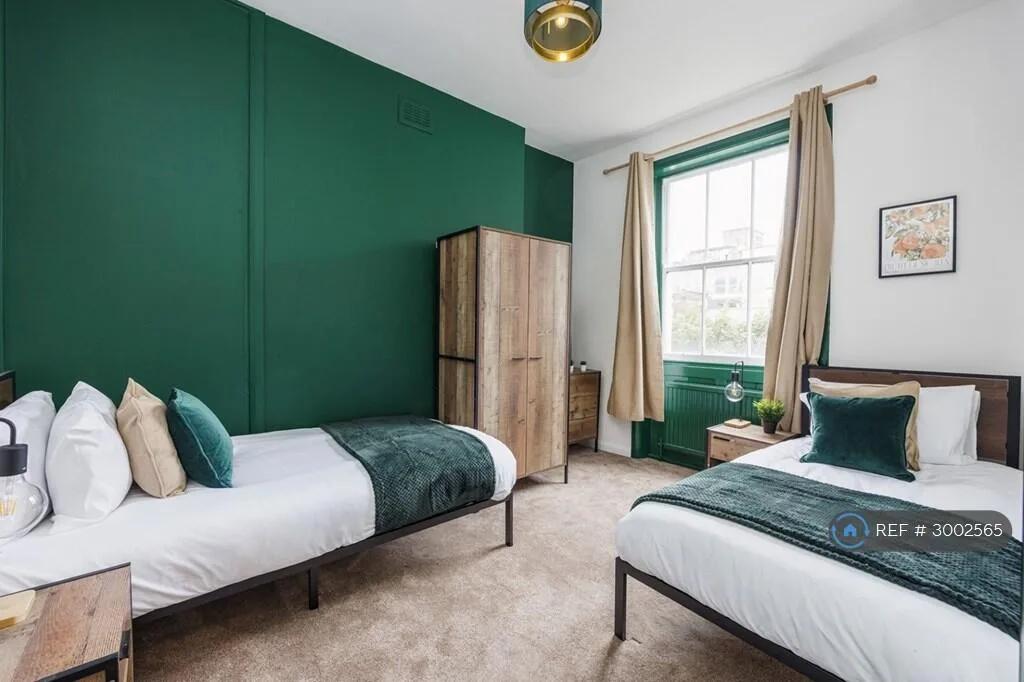 2 bedroom flat for rent