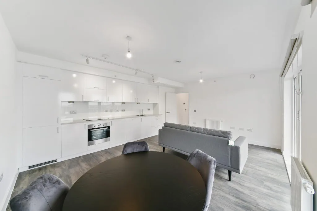 3 bedroom apartment for rent