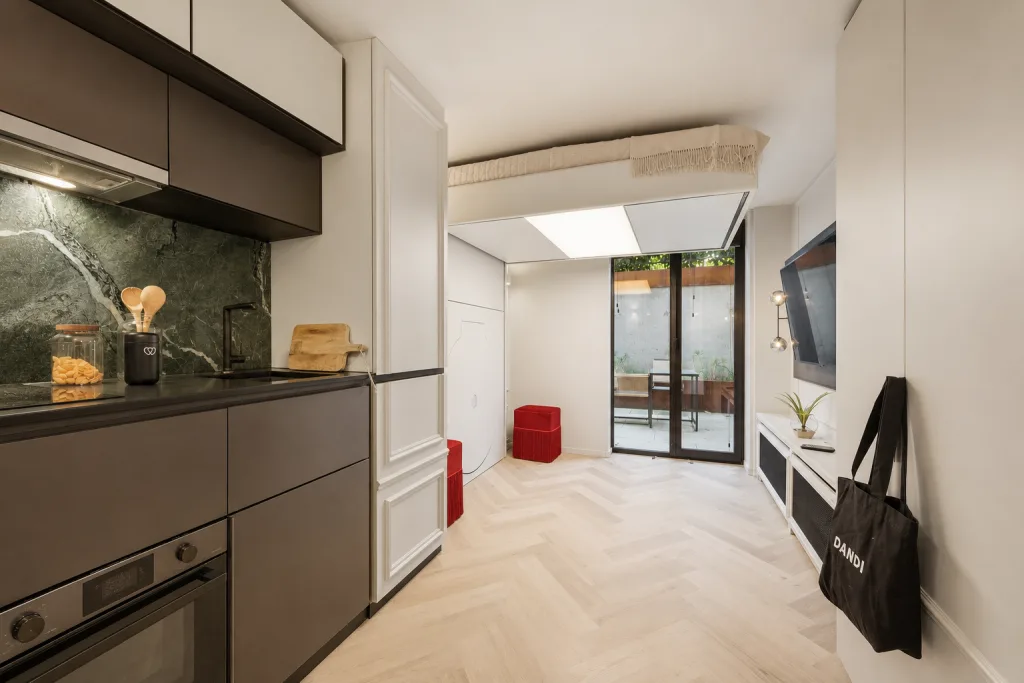 Studio flat for rent