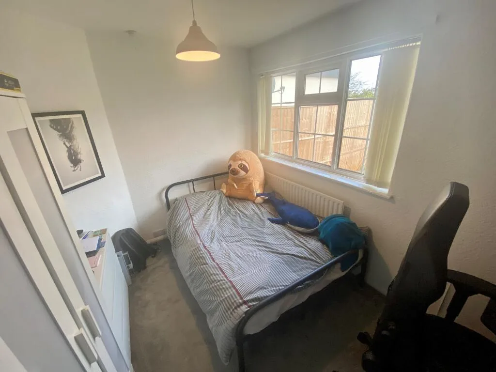 2 bedroom bungalow for rent