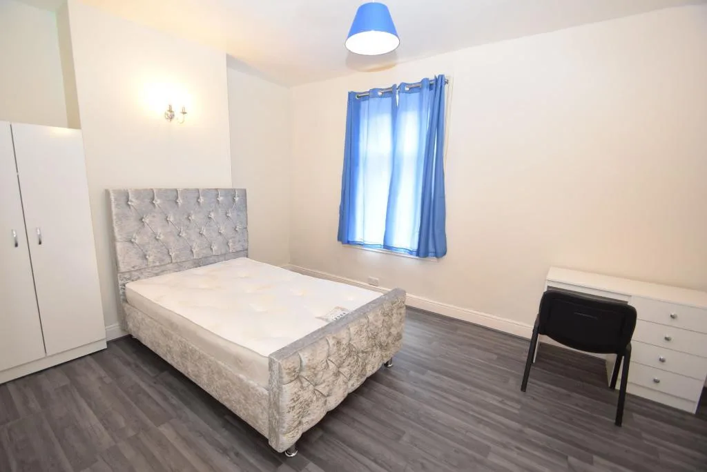4 bedroom terraced house for rent