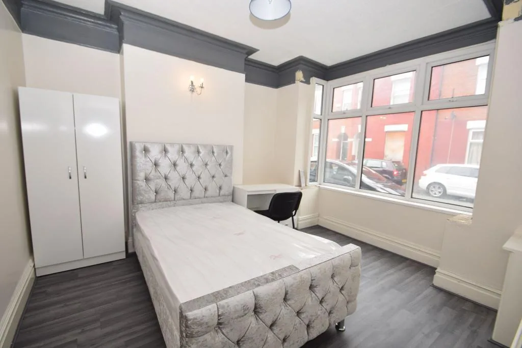 4 bedroom terraced house for rent