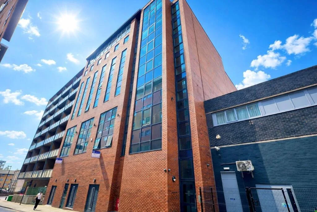 3 bedroom apartment for rent