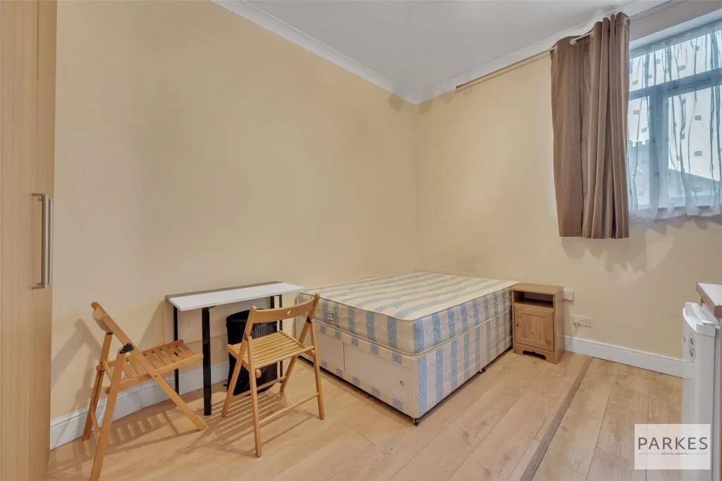 Studio apartment for rent