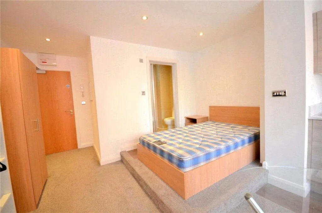 Studio apartment for rent