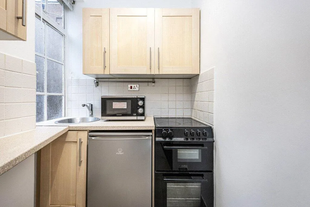 Studio apartment for rent