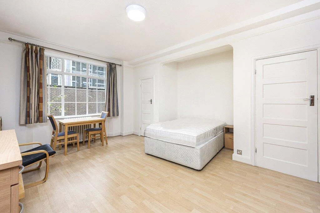Studio apartment for rent