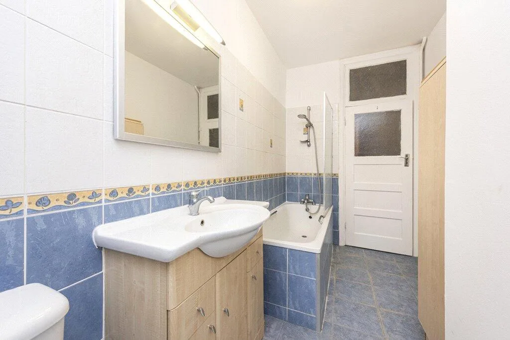 Studio apartment for rent