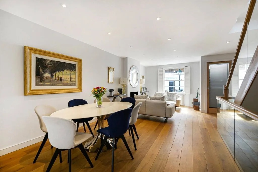4 bedroom terraced house for rent