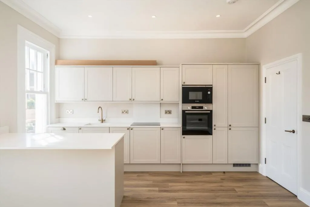 3 bedroom flat for rent