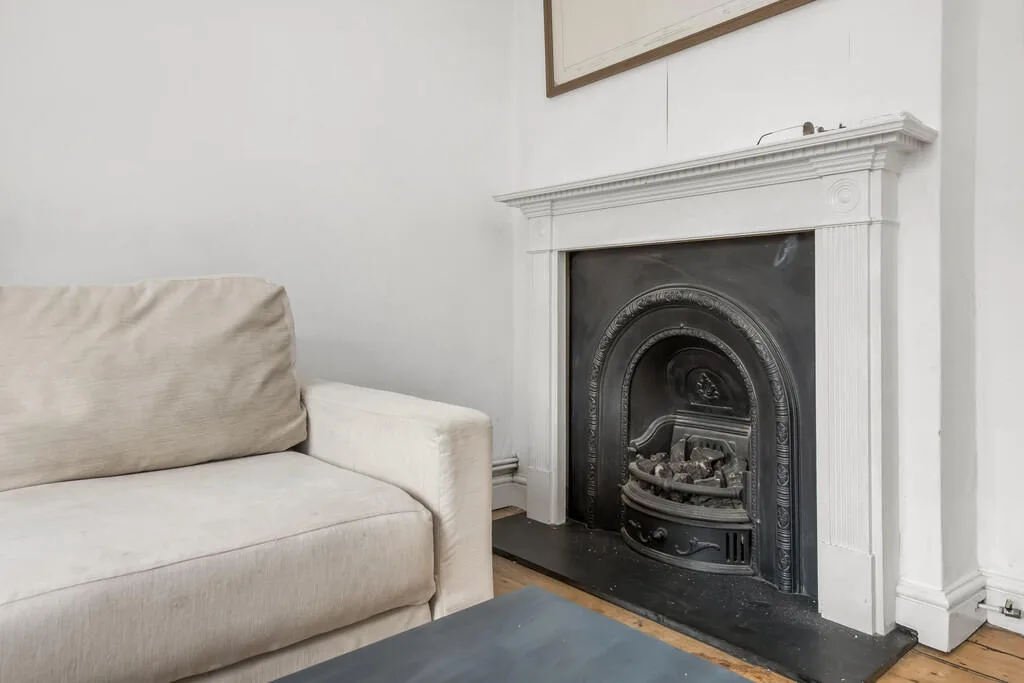 2 bedroom maisonette for rent