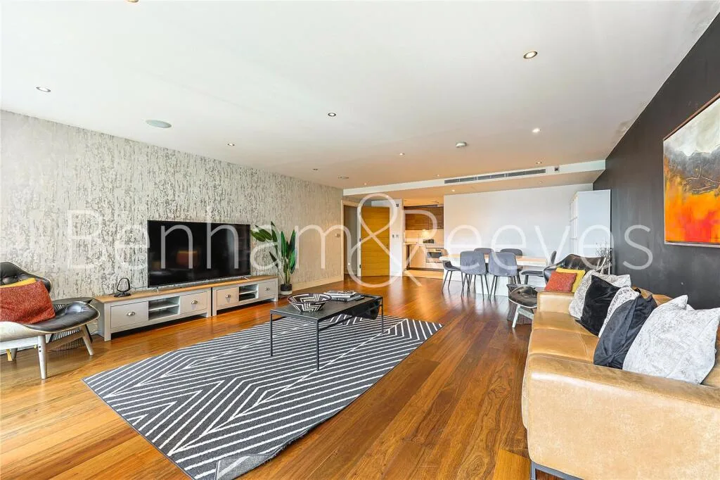 3 bedroom apartment for rent