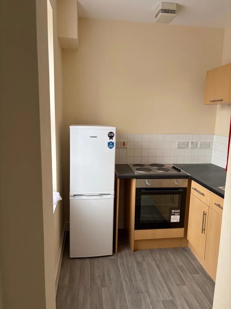 Studio flat for rent