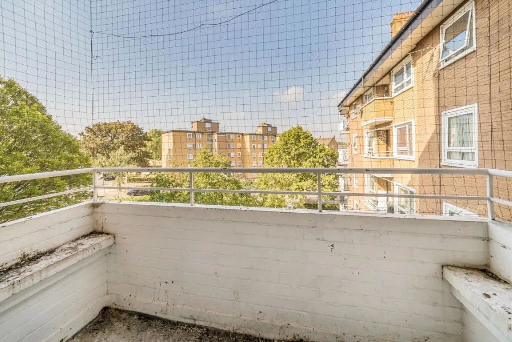 3 bedroom flat for rent