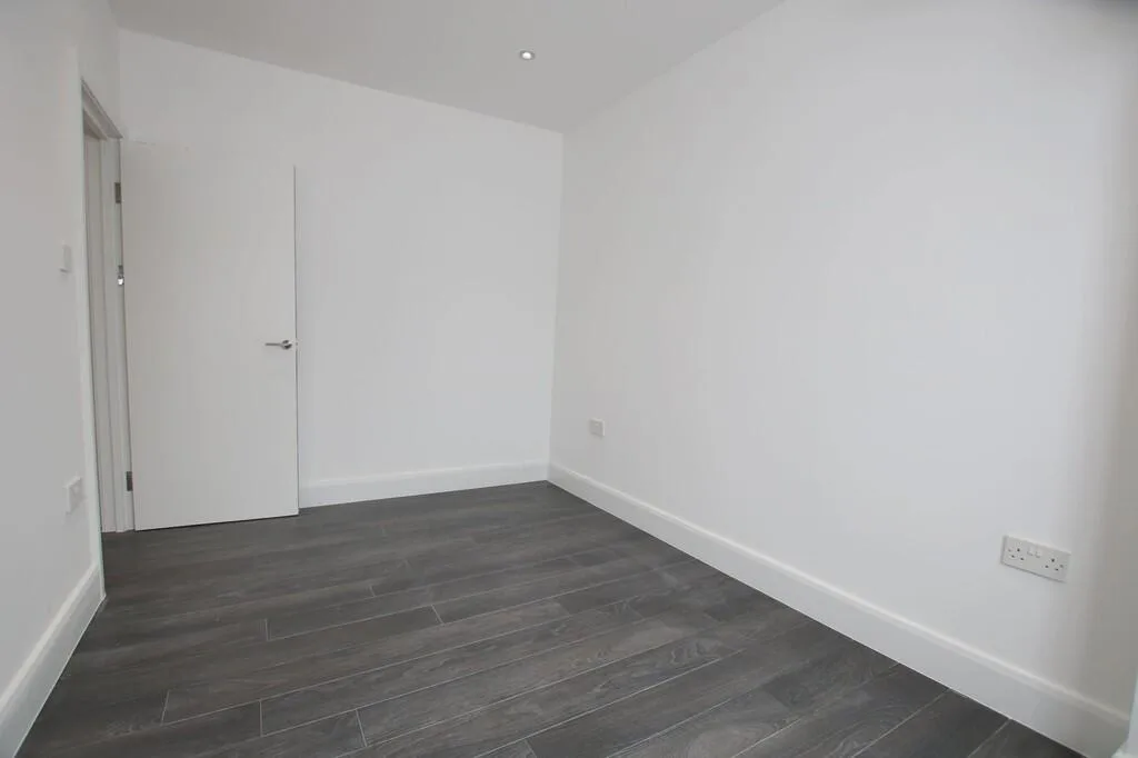 2 bedroom ground floor flat for rent