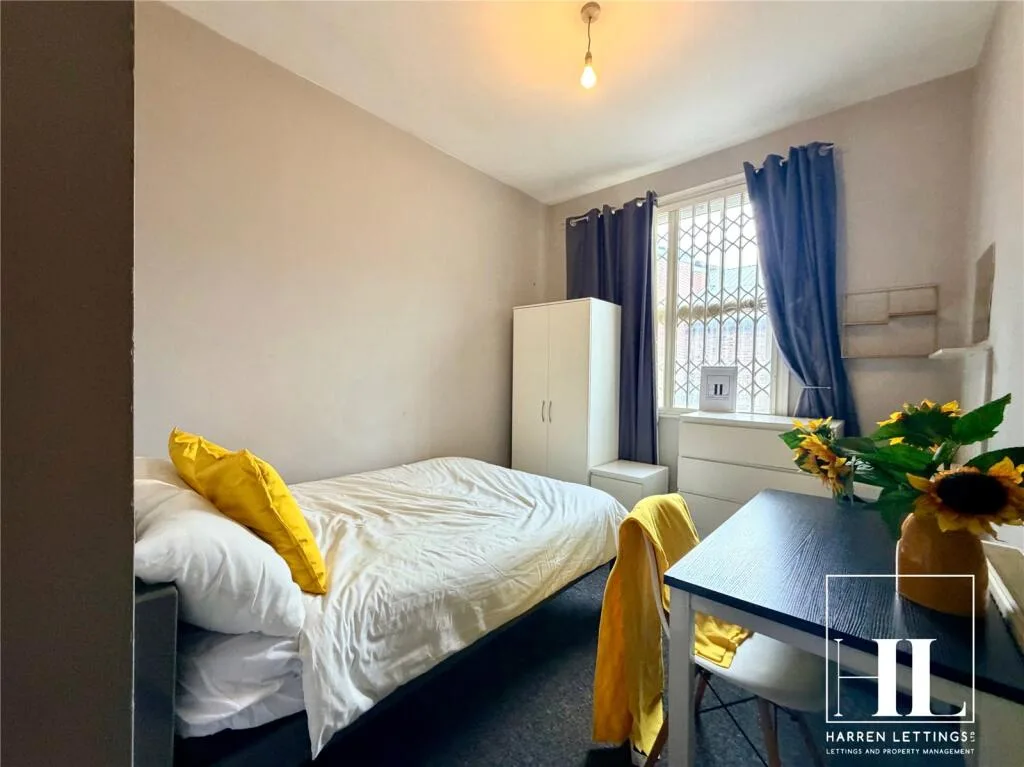 4 bedroom apartment for rent