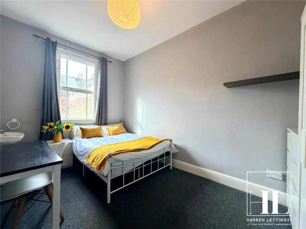 4 bedroom apartment for rent