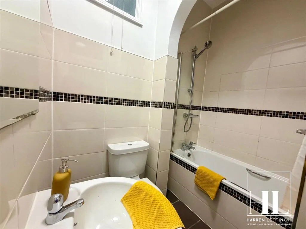 4 bedroom apartment for rent