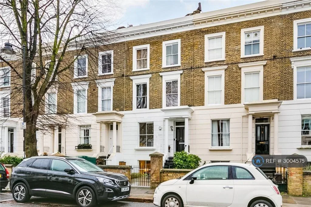 2 bedroom maisonette for rent