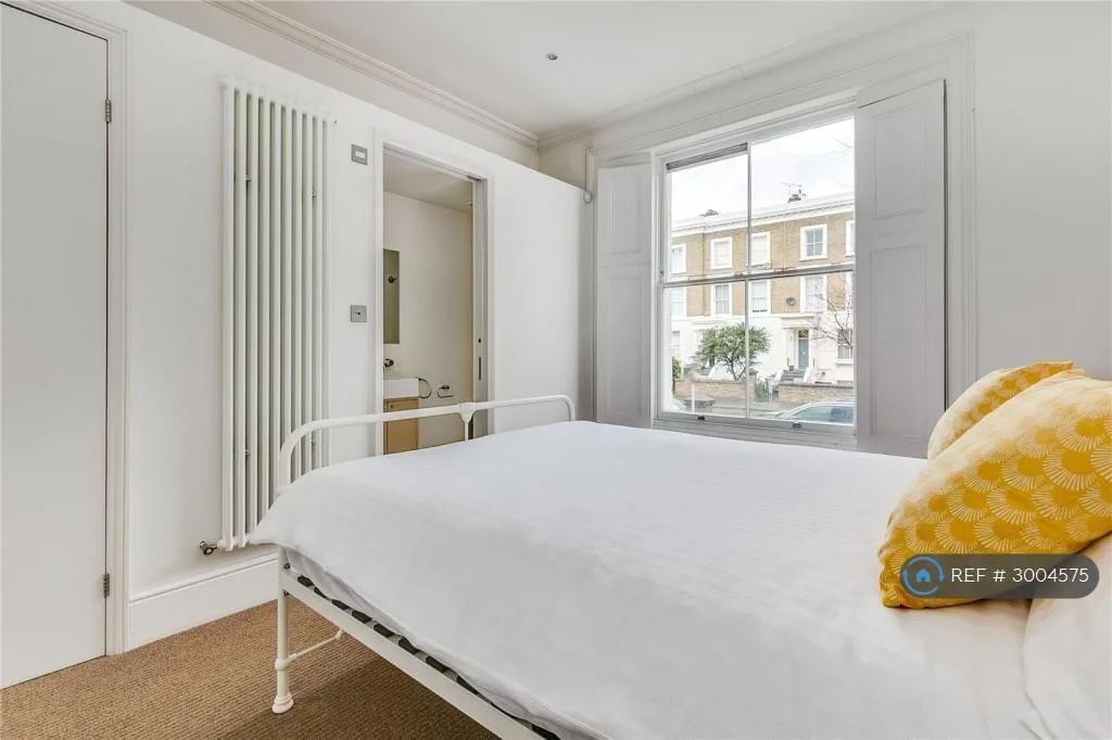 2 bedroom maisonette for rent
