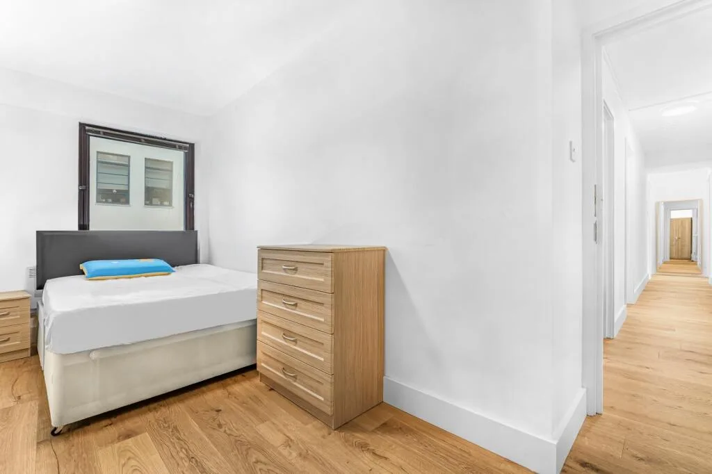 4 bedroom flat for rent