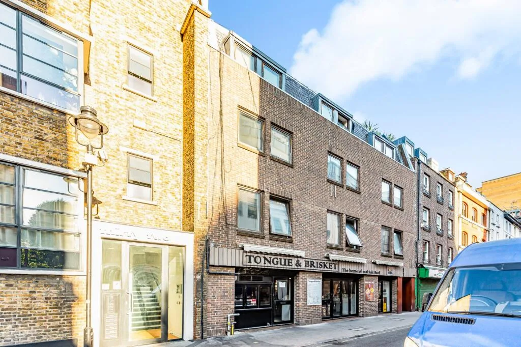 4 bedroom flat for rent