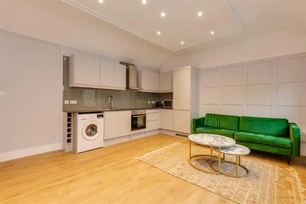 1 bedroom flat for rent