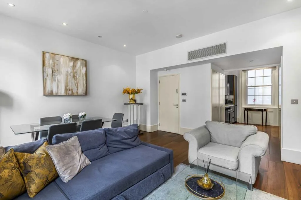 2 bedroom flat for rent